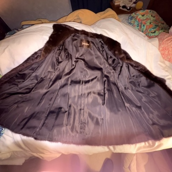 Vintage Neiman Marcus mink jacket, EUC, 1980s - Picture 10 of 15